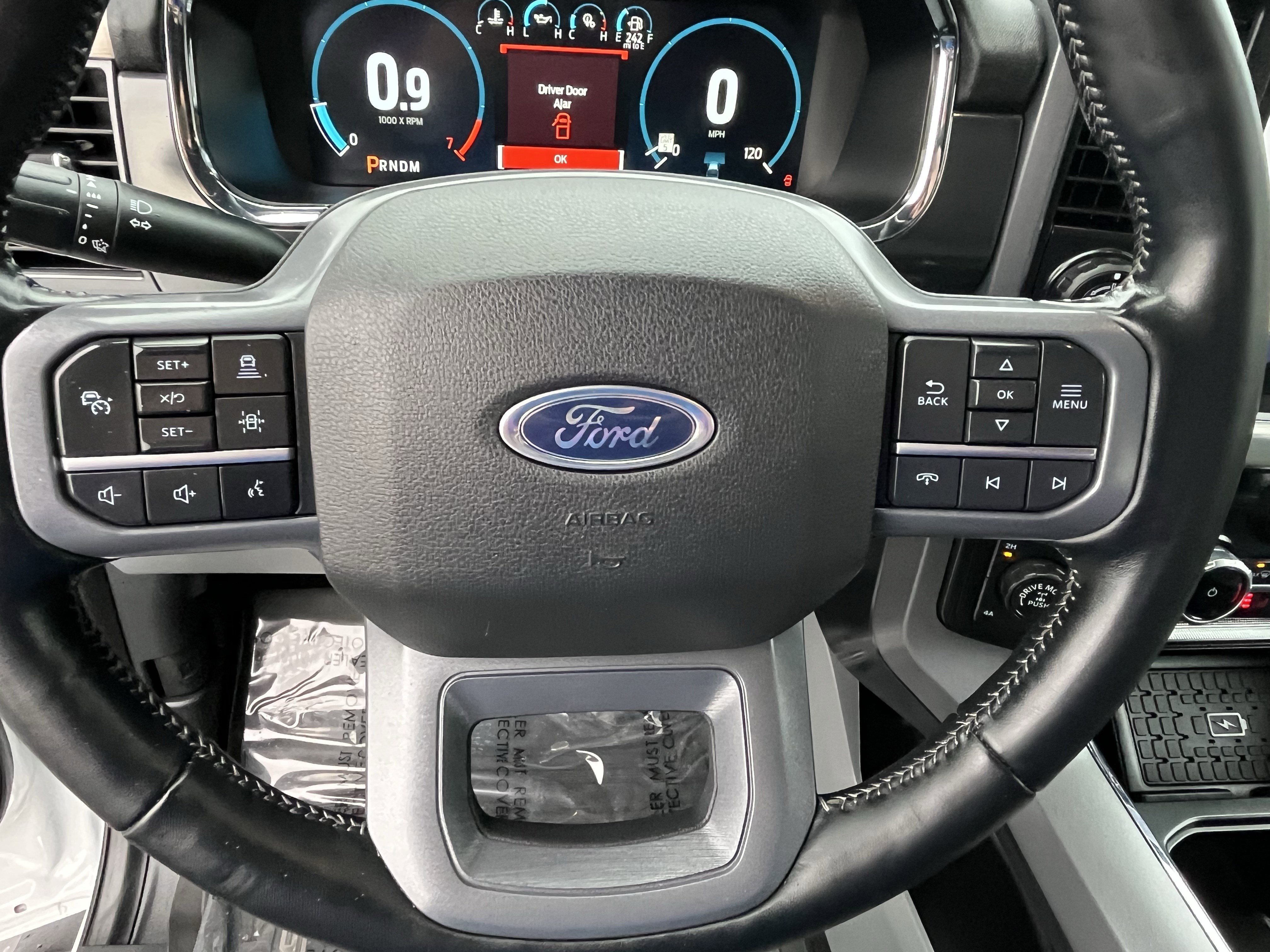 Used 2023 Ford F150 Lariat w/ Equipment Group 502A High image 18