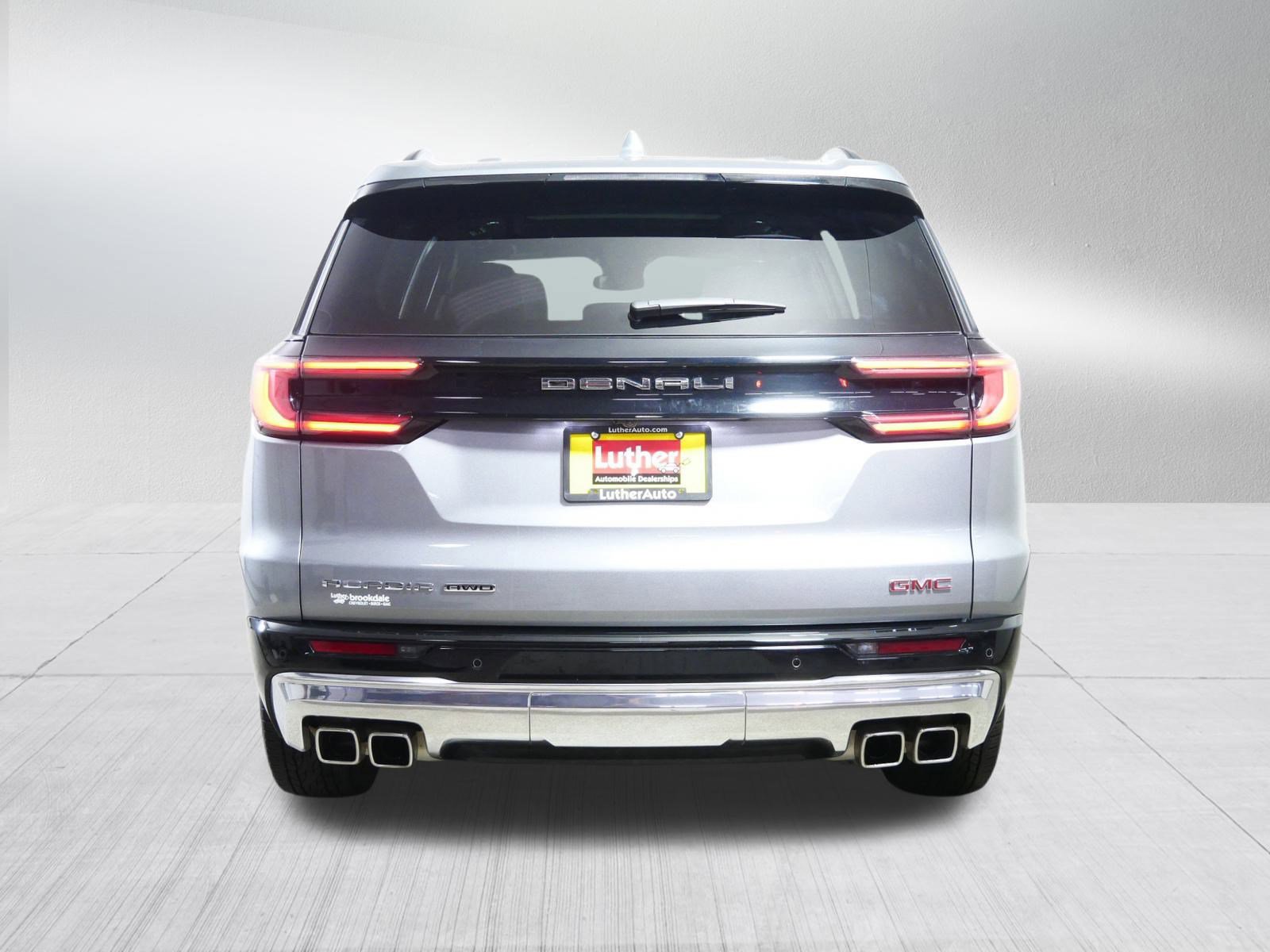 Used 2024 GMC Acadia Denali w/ LPO, Floor Liner Package image 6