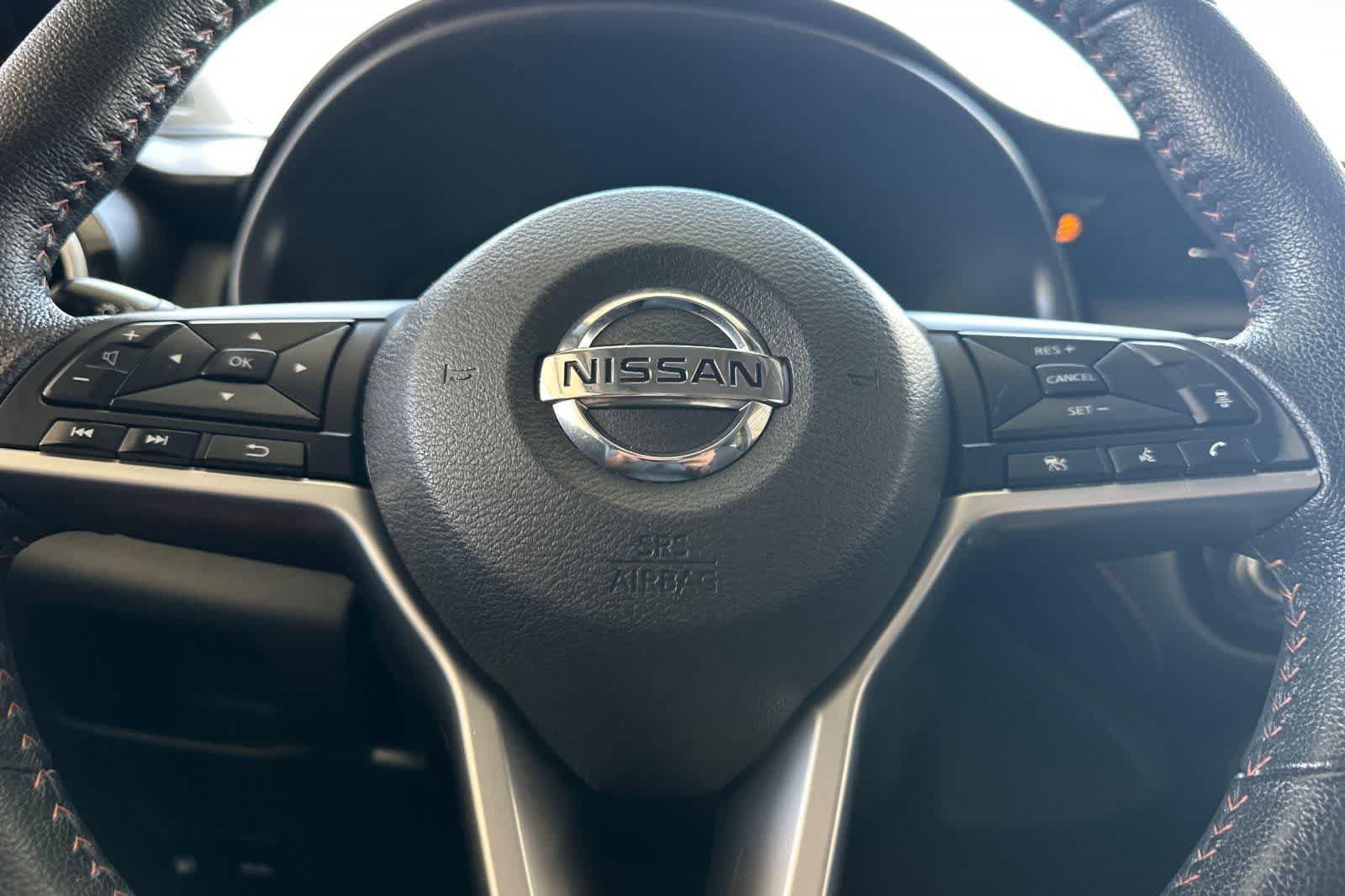 Used 2021 Nissan Kicks SR w/ Interior Electronics Package FWD image 29