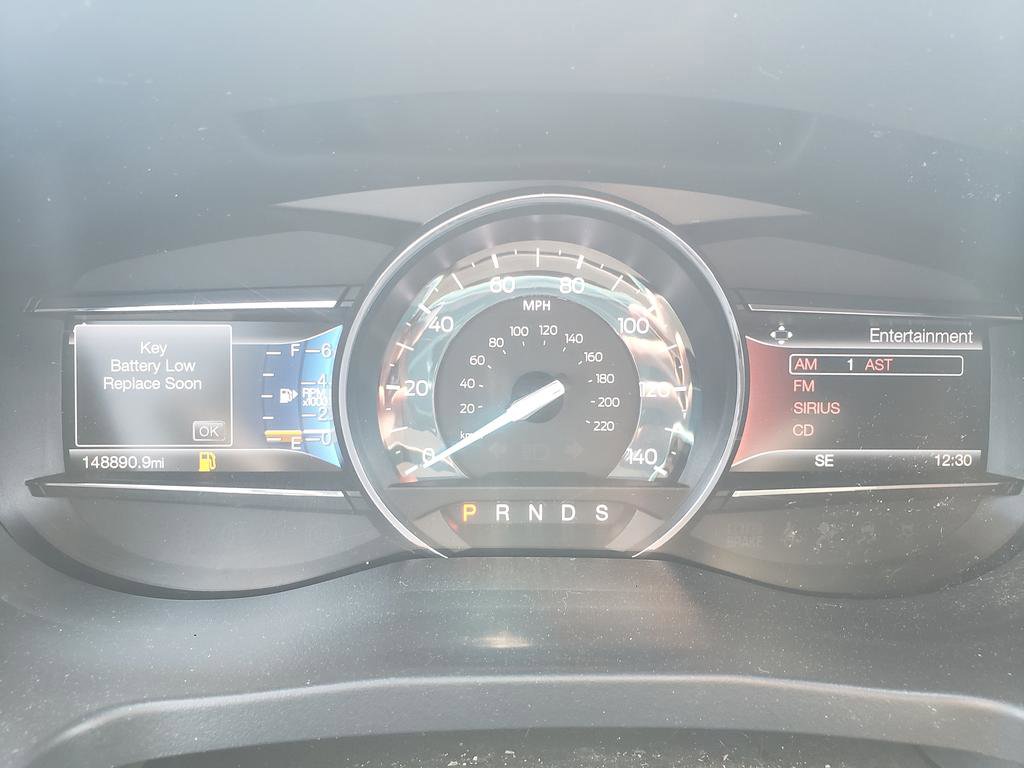 Used 2016 Ford Explorer XLT w/ Equipment Group 202A AWD/4WD image 26