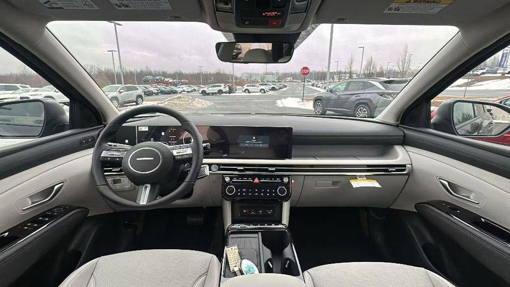 New 2026 Hyundai Tucson Limited image 10