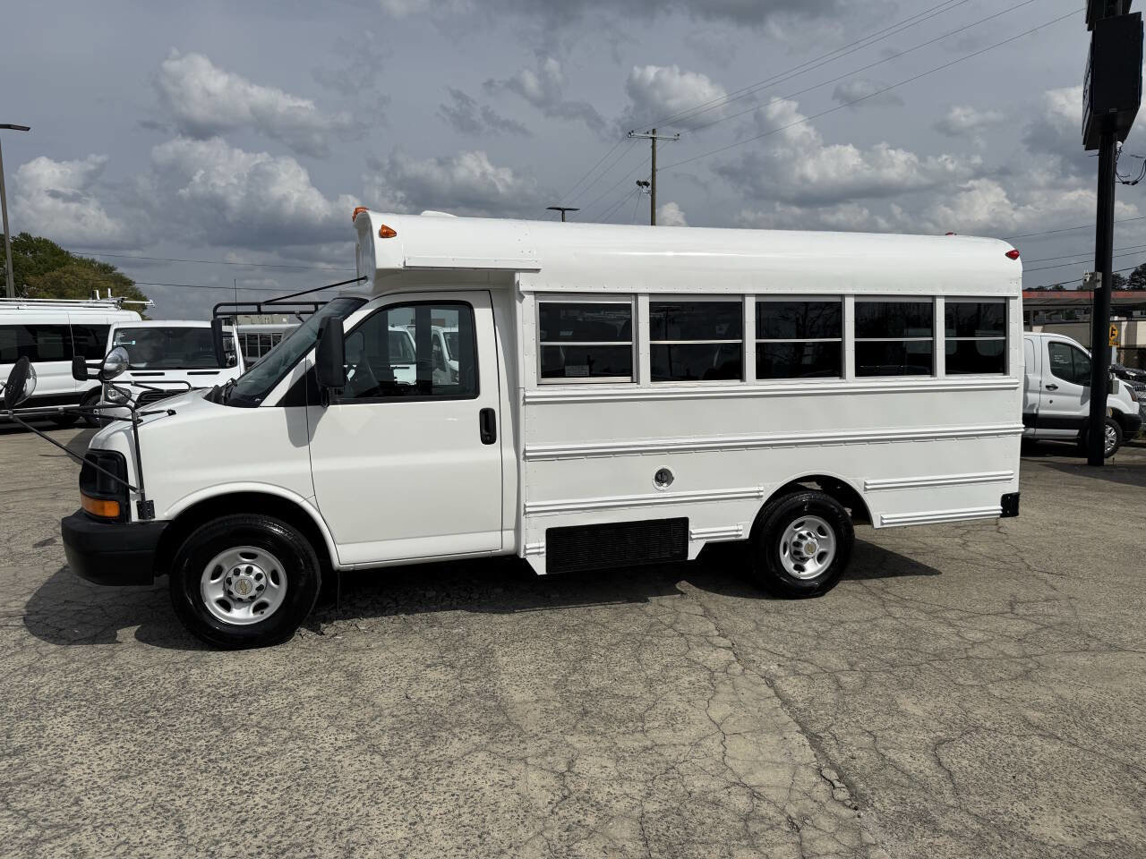 Used 2005 Chevrolet Express 3500 w/ School Bus Package image 5
