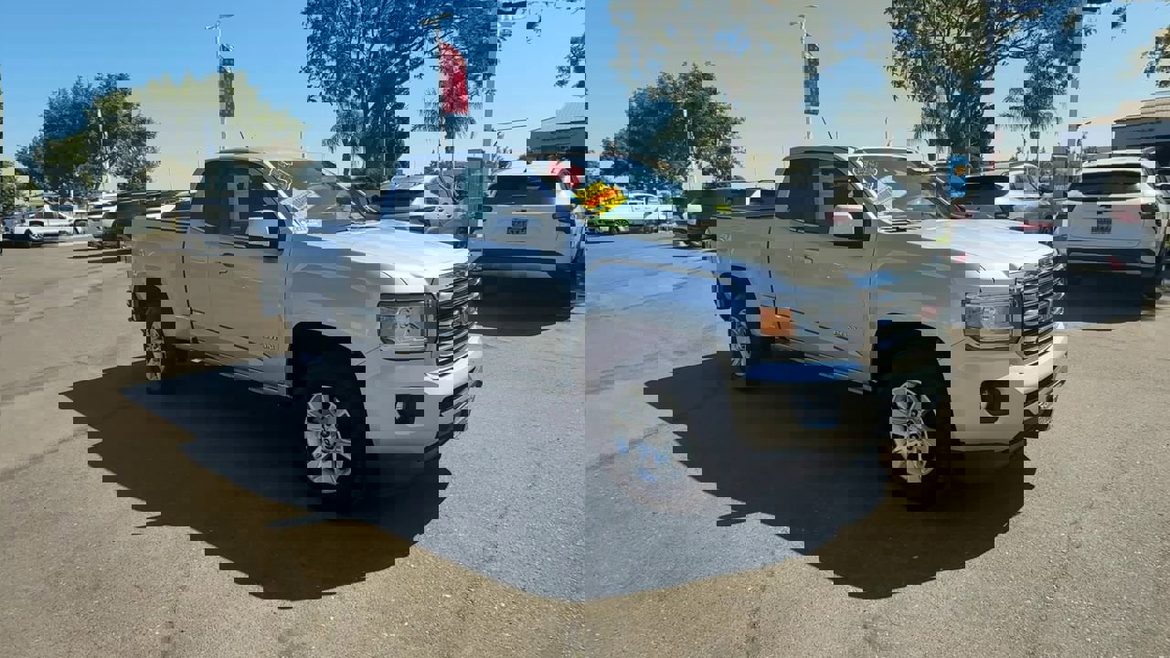 Used 2017 GMC Canyon SLE w/ SLE Convenience Package