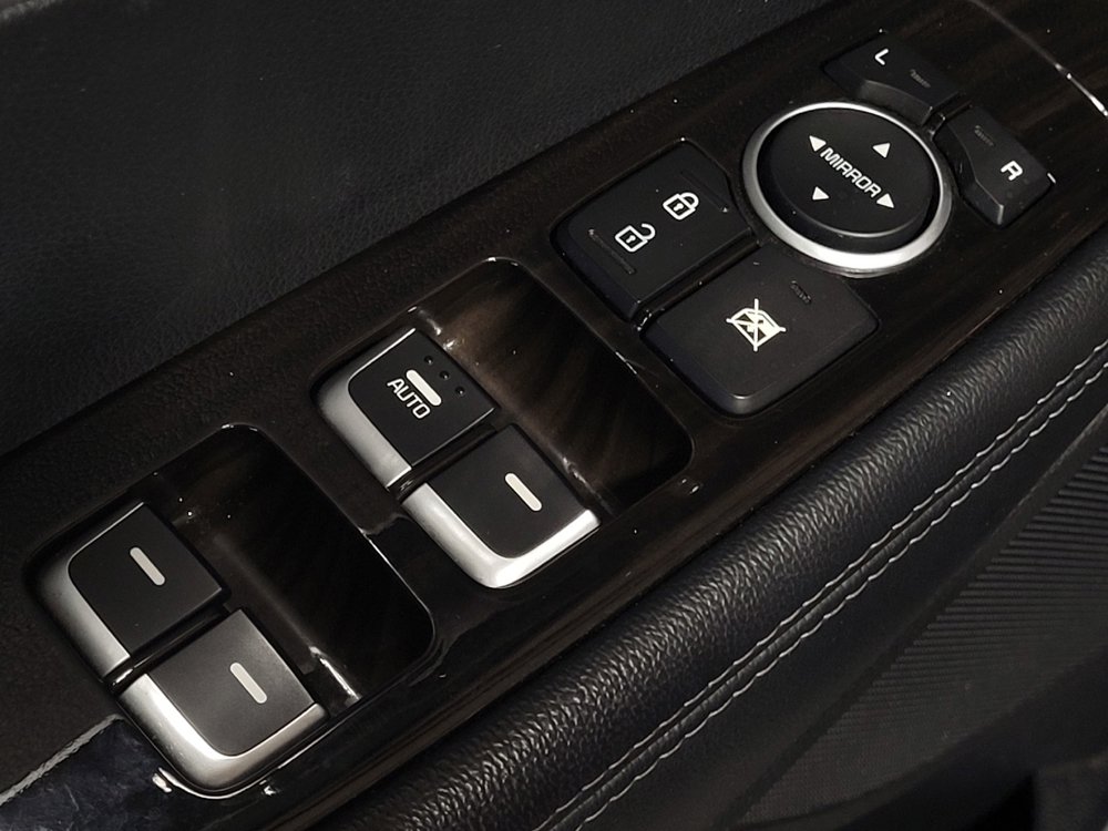 Used 2020 Kia Sorento L FWD image 27