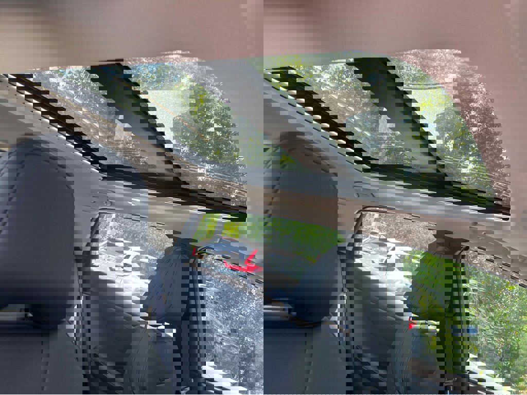 New 2023 Nissan Ariya FWD image 7