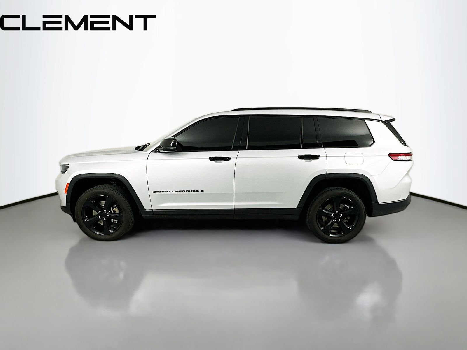 Used 2023 Jeep Grand Cherokee L Laredo AWD/4WD image 6