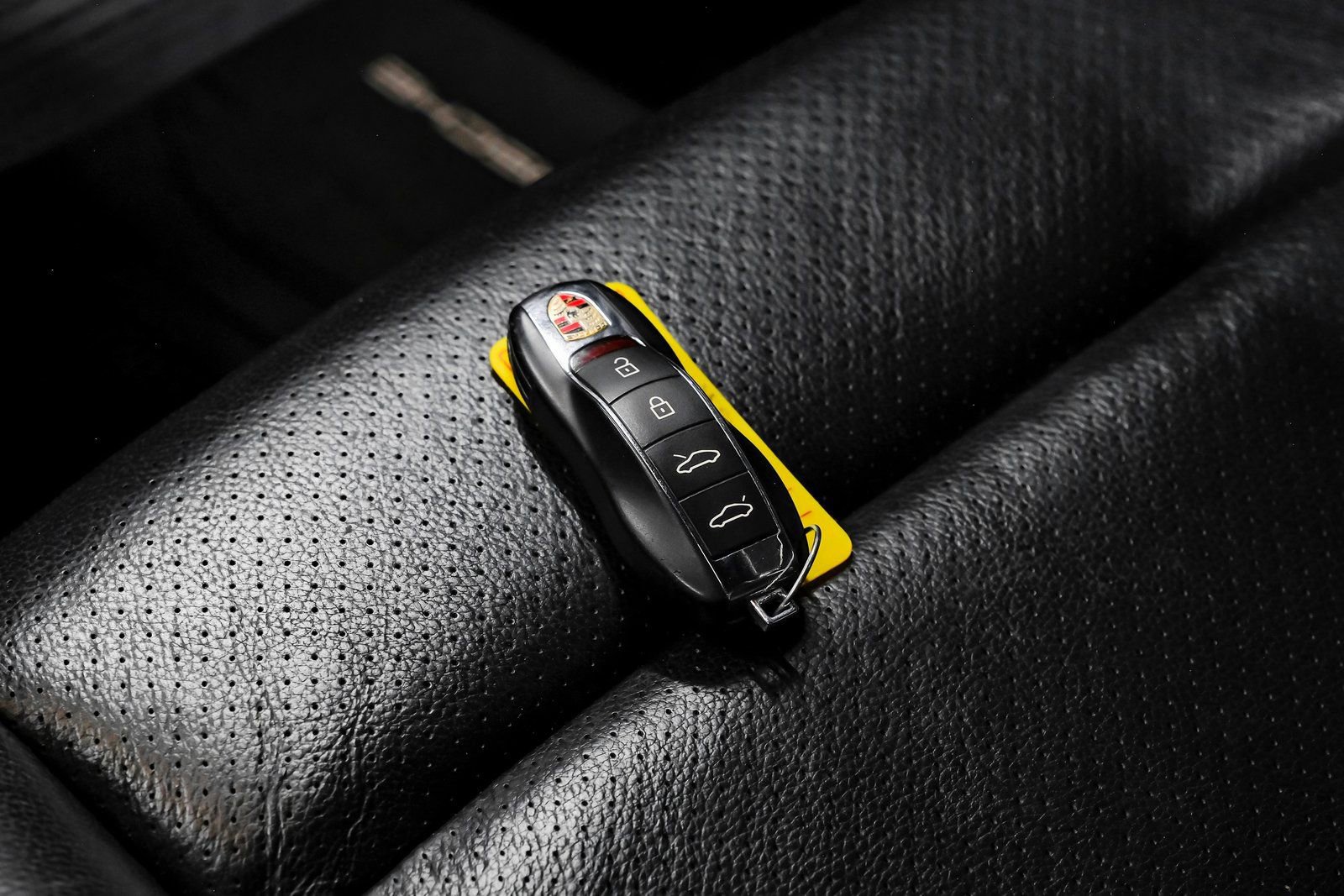 Used 2022 Porsche 718 Cayman image 54