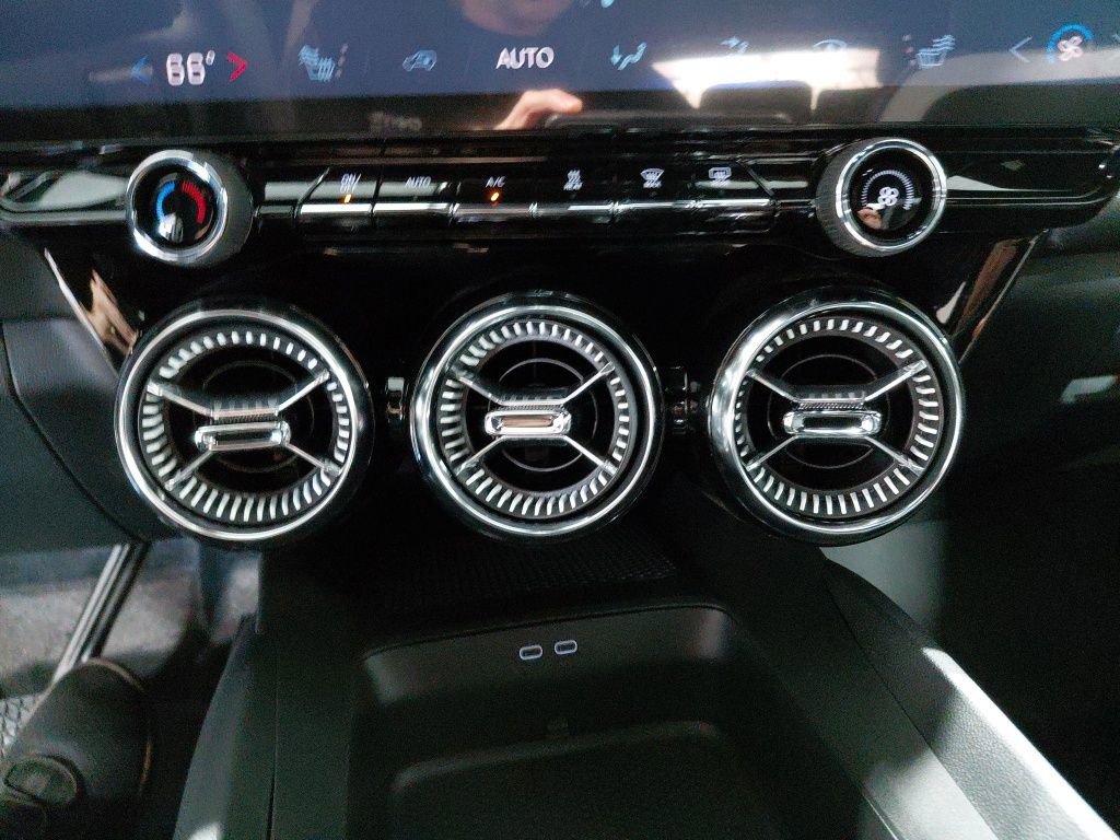 New 2026 Chevrolet Blazer EV LT image 26