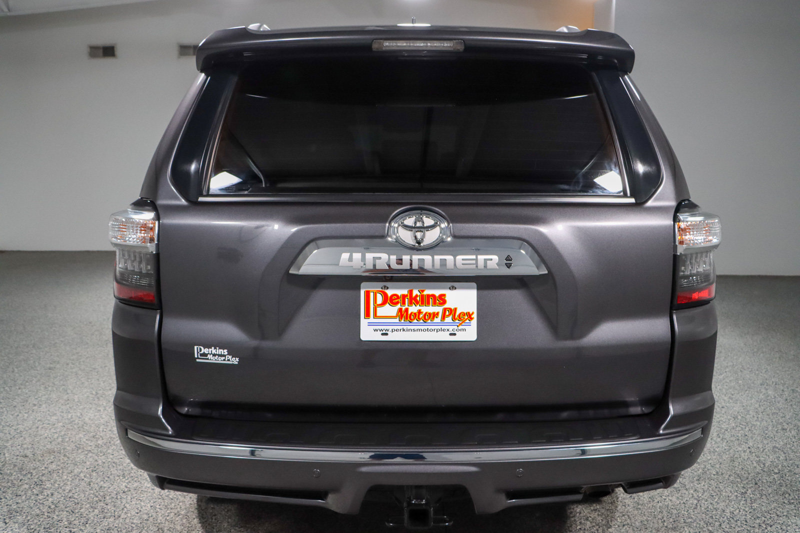 Used 2022 Toyota 4Runner Limited AWD/4WD image 8