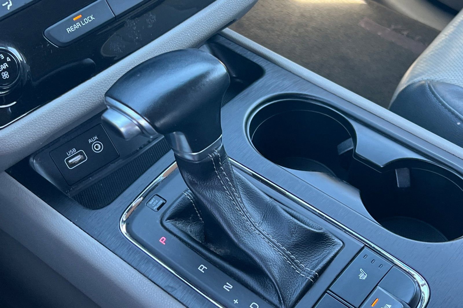 Used 2017 Kia Sedona LX w/ LX Essentials Premium Package image 19