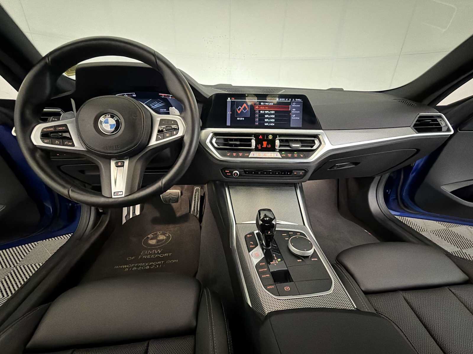 Used 2022 BMW 230i Coupe w/ Premium Package 2 RWD image 14