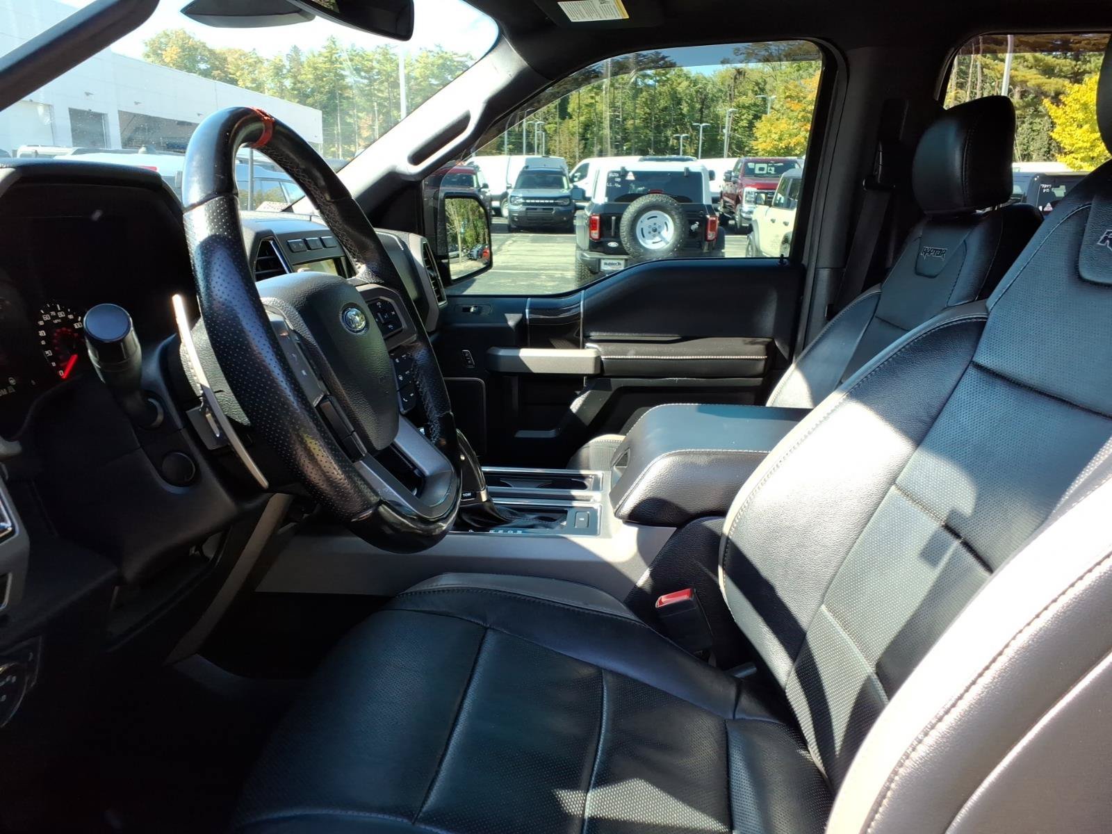 Used 2018 Ford F150 Raptor w/ Equipment Group 802A Luxury AWD/4WD image 17