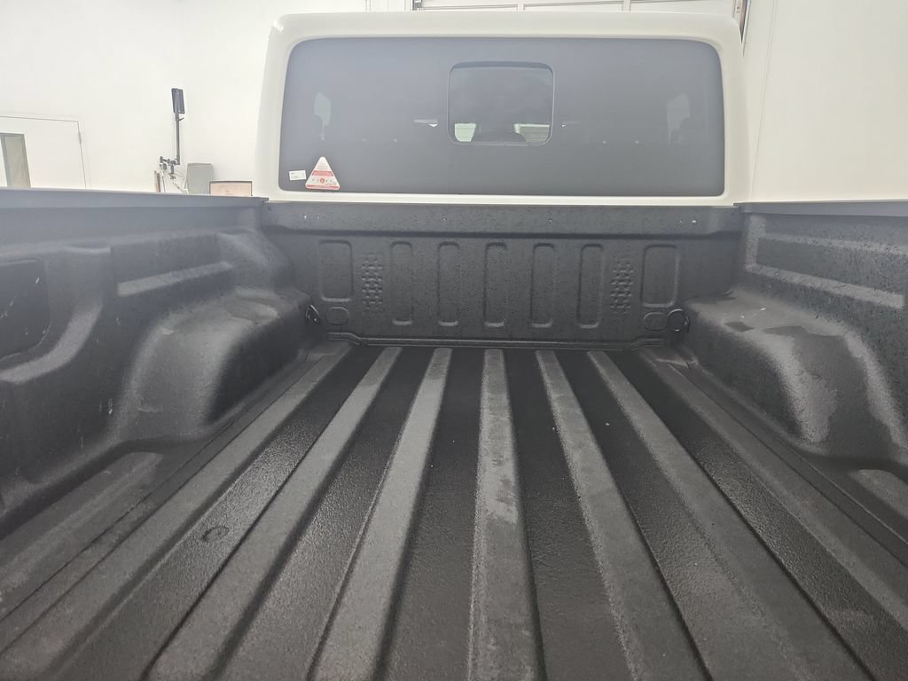 New 2026 Jeep Gladiator Rubicon AWD/4WD image 32