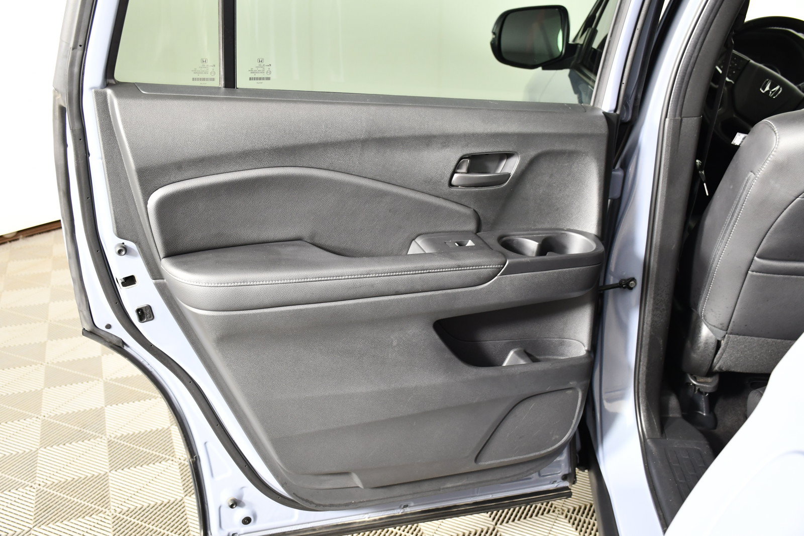 Used 2023 Honda Passport EX-L image 30