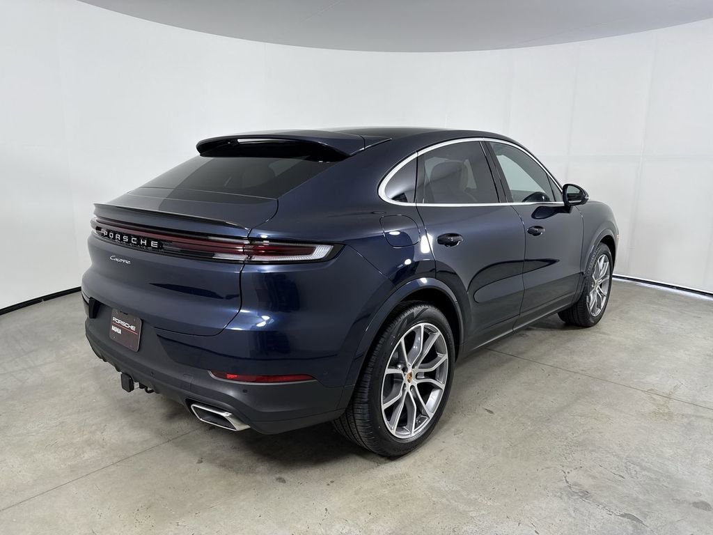 New 2026 Porsche Cayenne Coupe AWD/4WD image 7