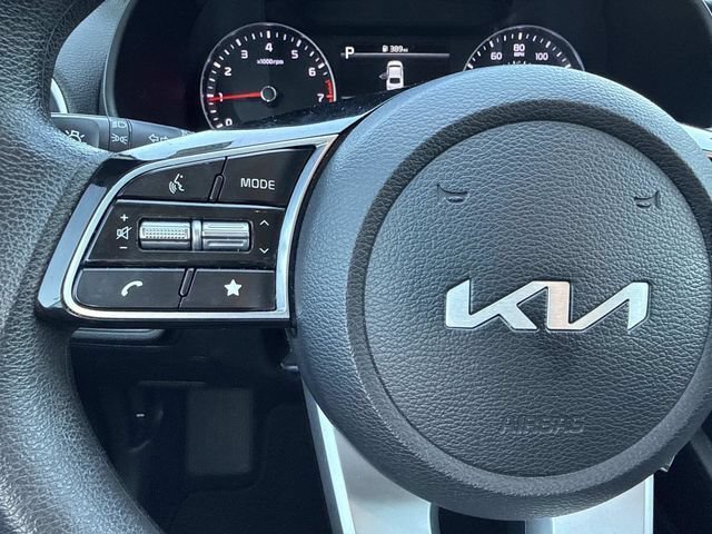 Used 2023 Kia Forte LXS FWD image 15