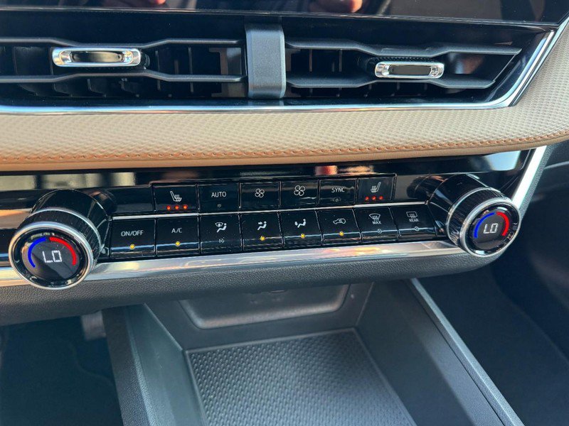 New 2026 Chevrolet Equinox ACTIV image 13