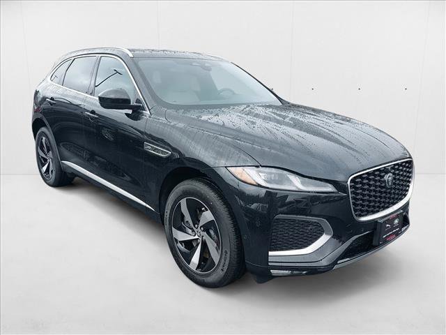 New 2026 Jaguar F-PACE R-Dynamic S image 3