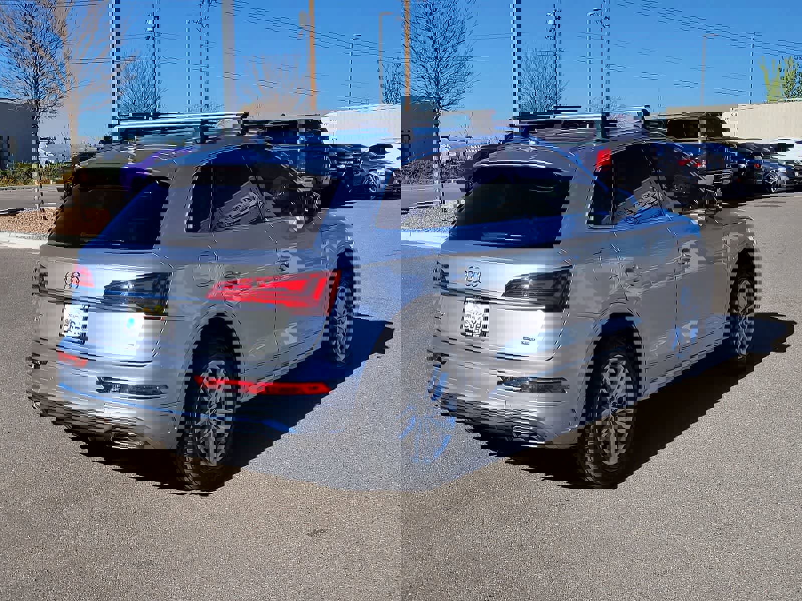 Used 2022 Audi Q5 2.0T Premium w/ Convenience Package image 5