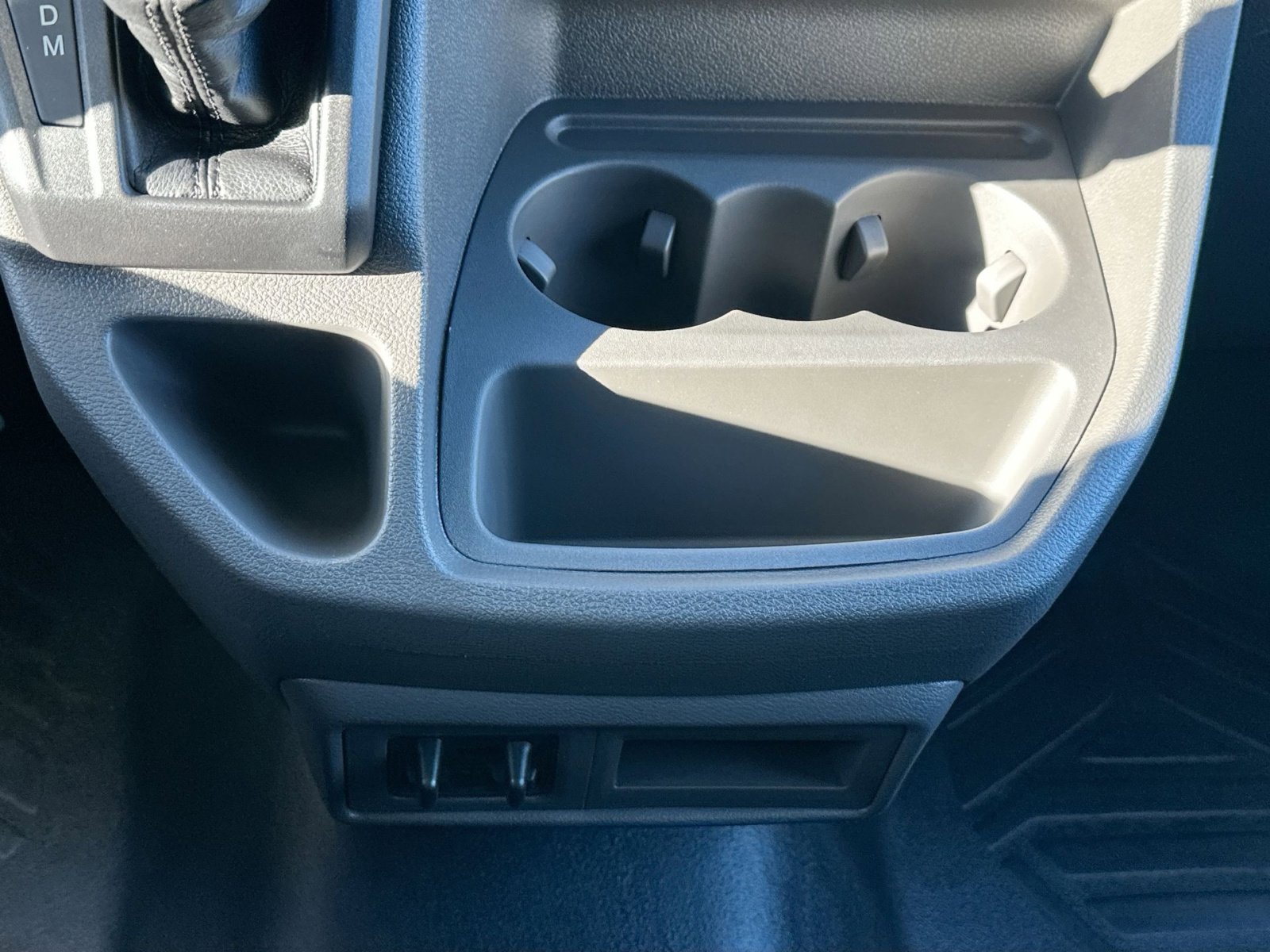 New 2026 Ford Transit 350 148 Low Roof w/ Load Area Protection Package RWD image 28