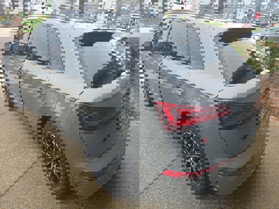 Used 2023 Audi SQ5 Premium Plus w/ Premium Plus Package image 4