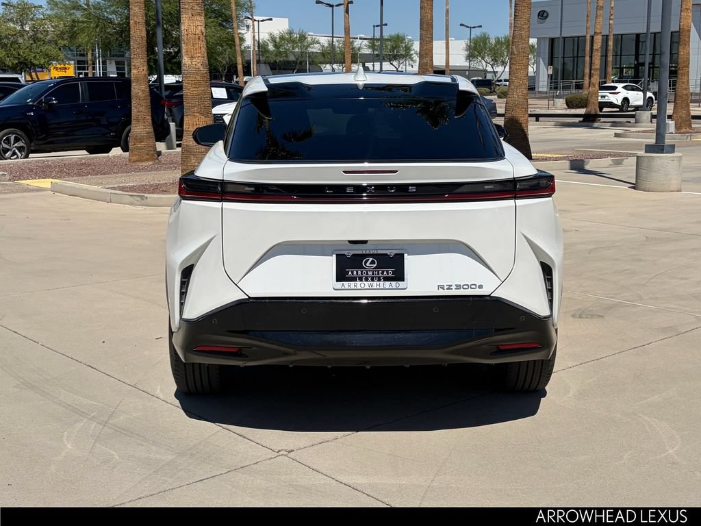Used 2024 Lexus RZ 300e Premium w/ Technology Package FWD image 5