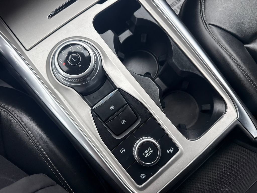 Used 2023 Ford Explorer XLT w/ Equipment Group 202A image 38