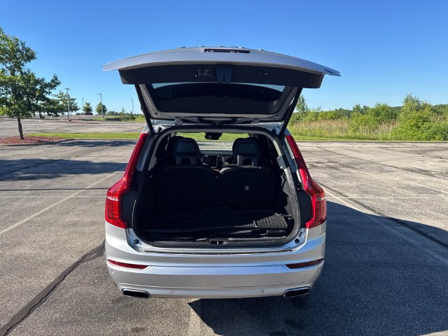Used 2021 Volvo XC90 T6 Momentum w/ Protection Package Premier AWD/4WD image 30