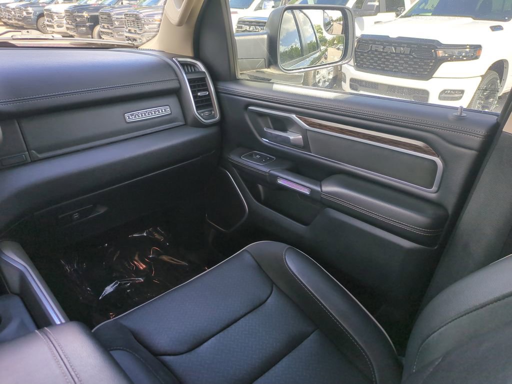 Used 2020 RAM 1500 Laramie AWD/4WD image 18