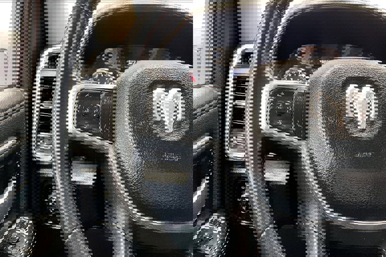 Used 2024 RAM 2500 Laramie image 20