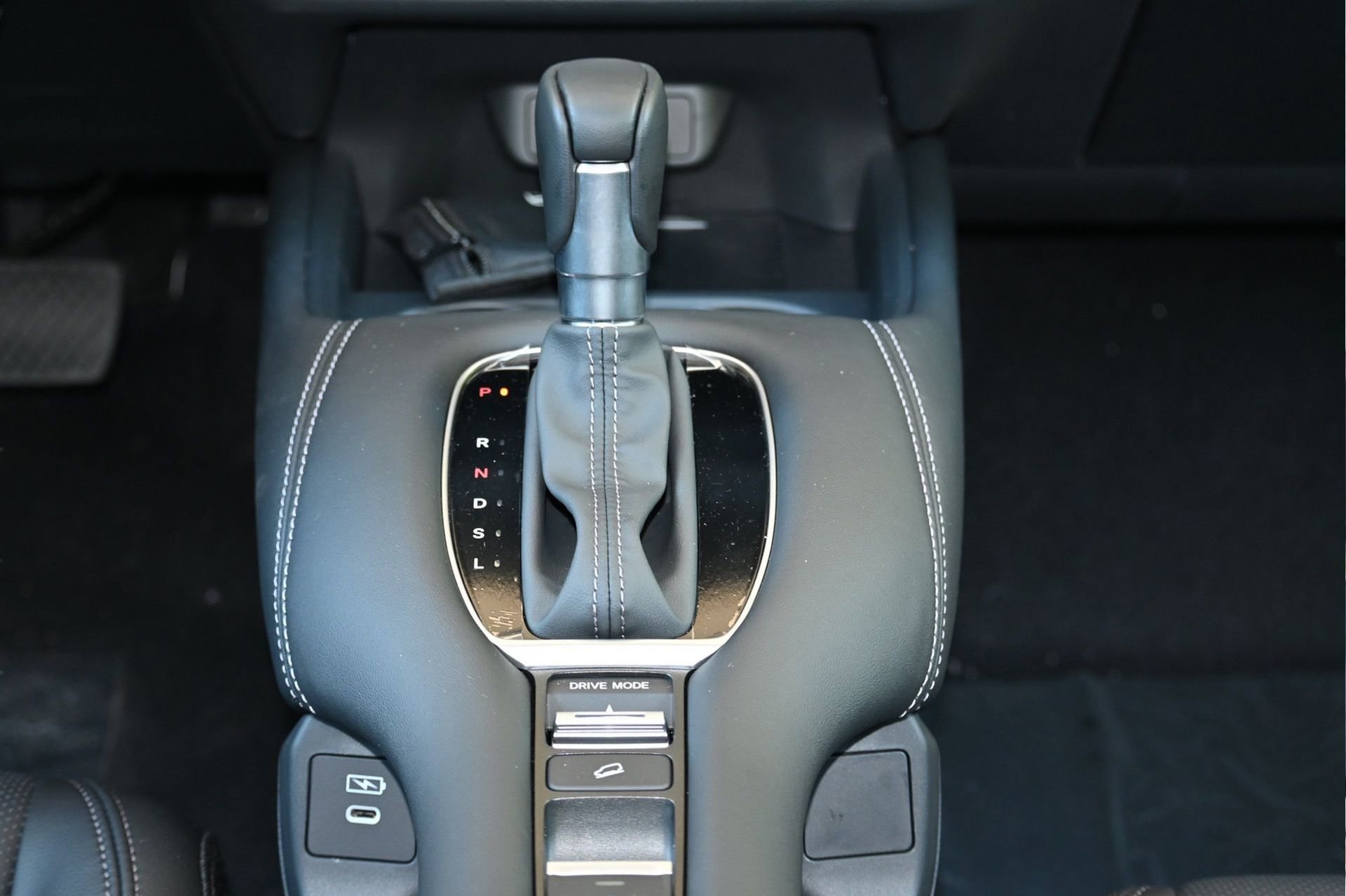 New 2026 Honda HR-V EX-L image 24