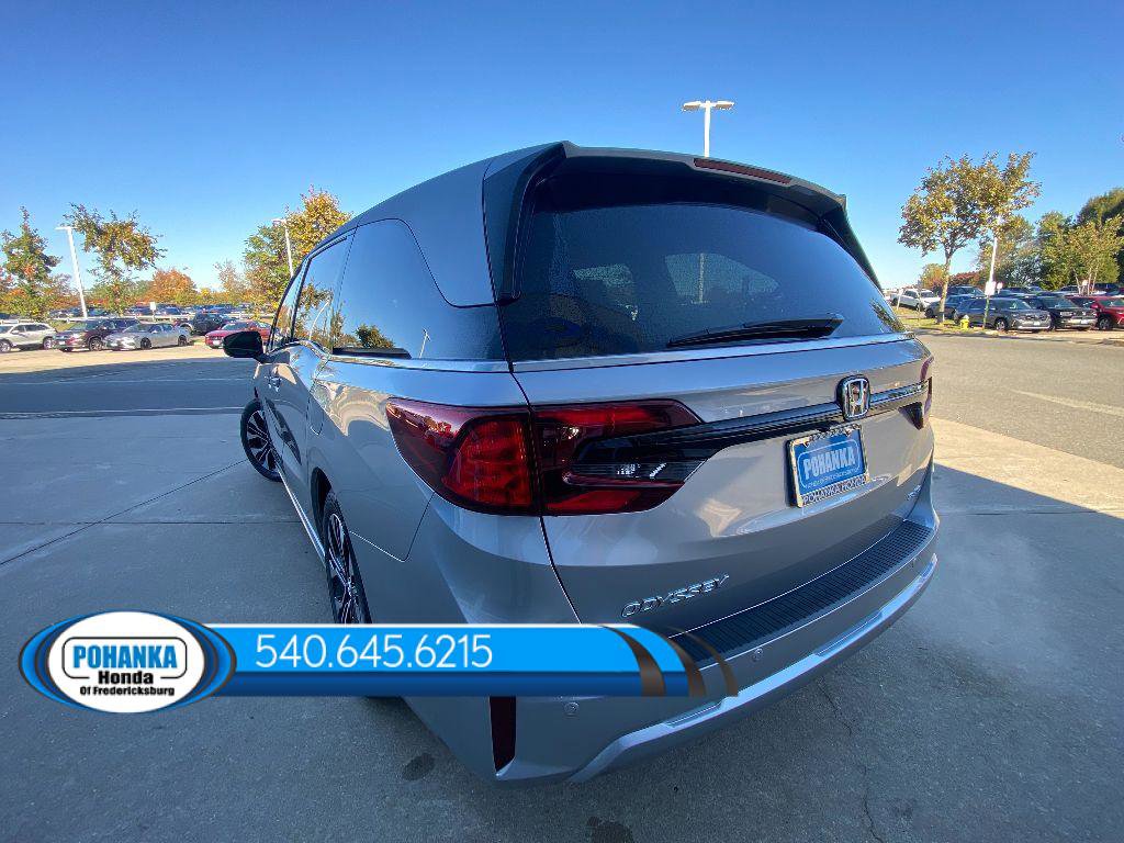 New 2026 Honda Odyssey Elite image 3