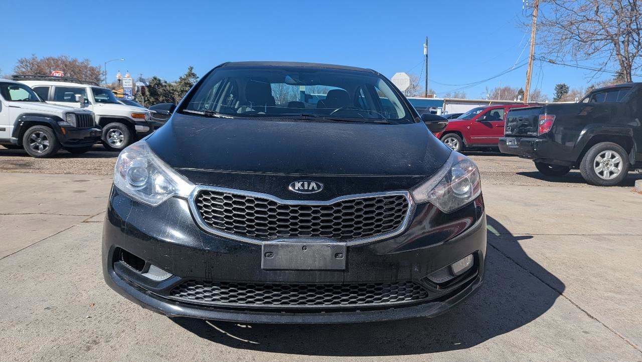 Used 2015 Kia Forte EX w/ UVO Package W/17" Alloys image 2