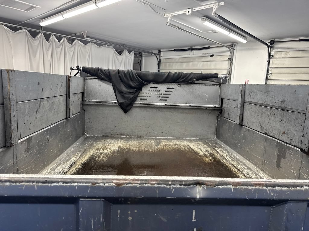 Used 2023 Ford F550 4x4 Regular Cab Super Duty image 23