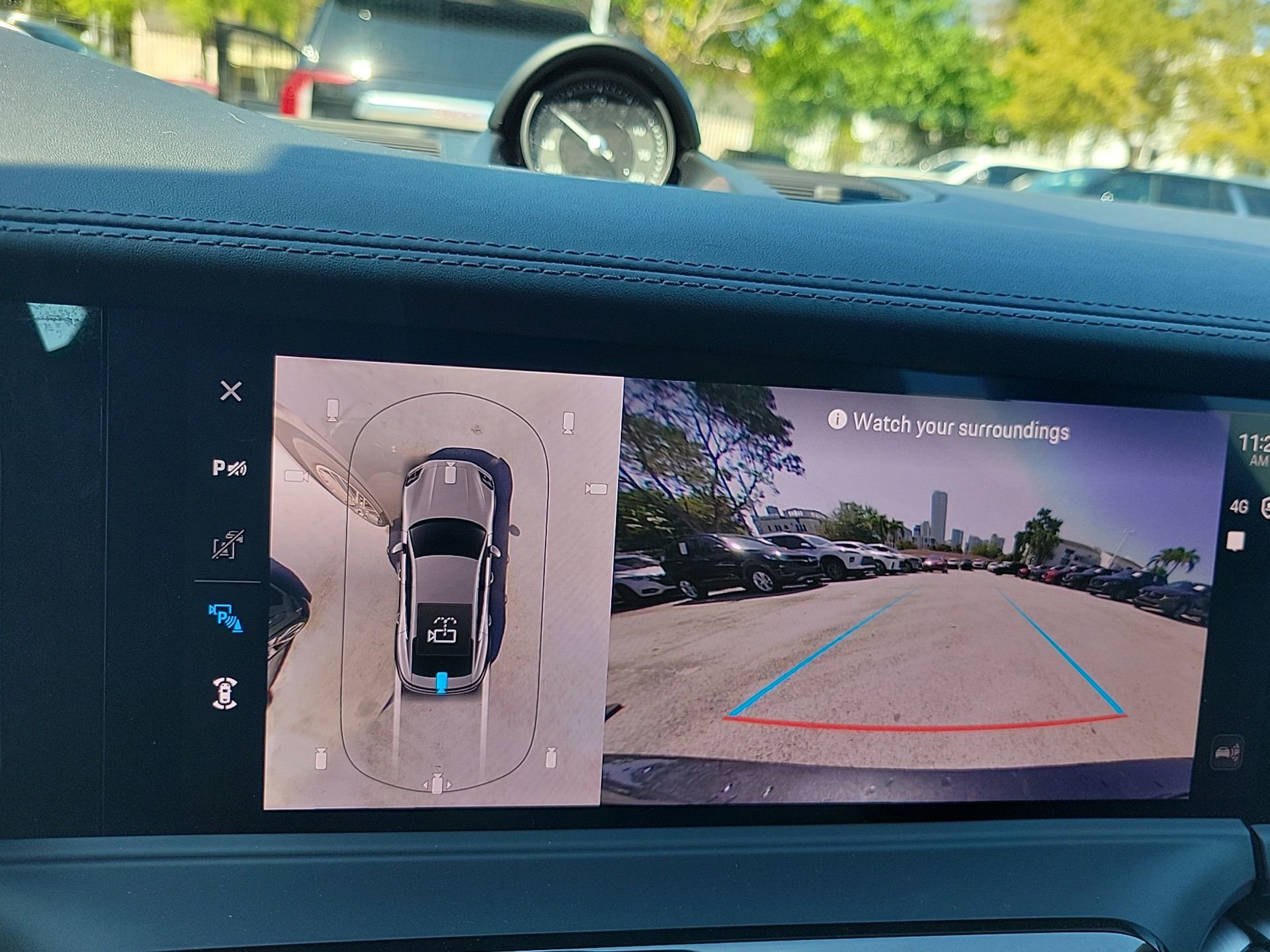 Used 2024 Porsche Panamera w/ Premium Package image 34