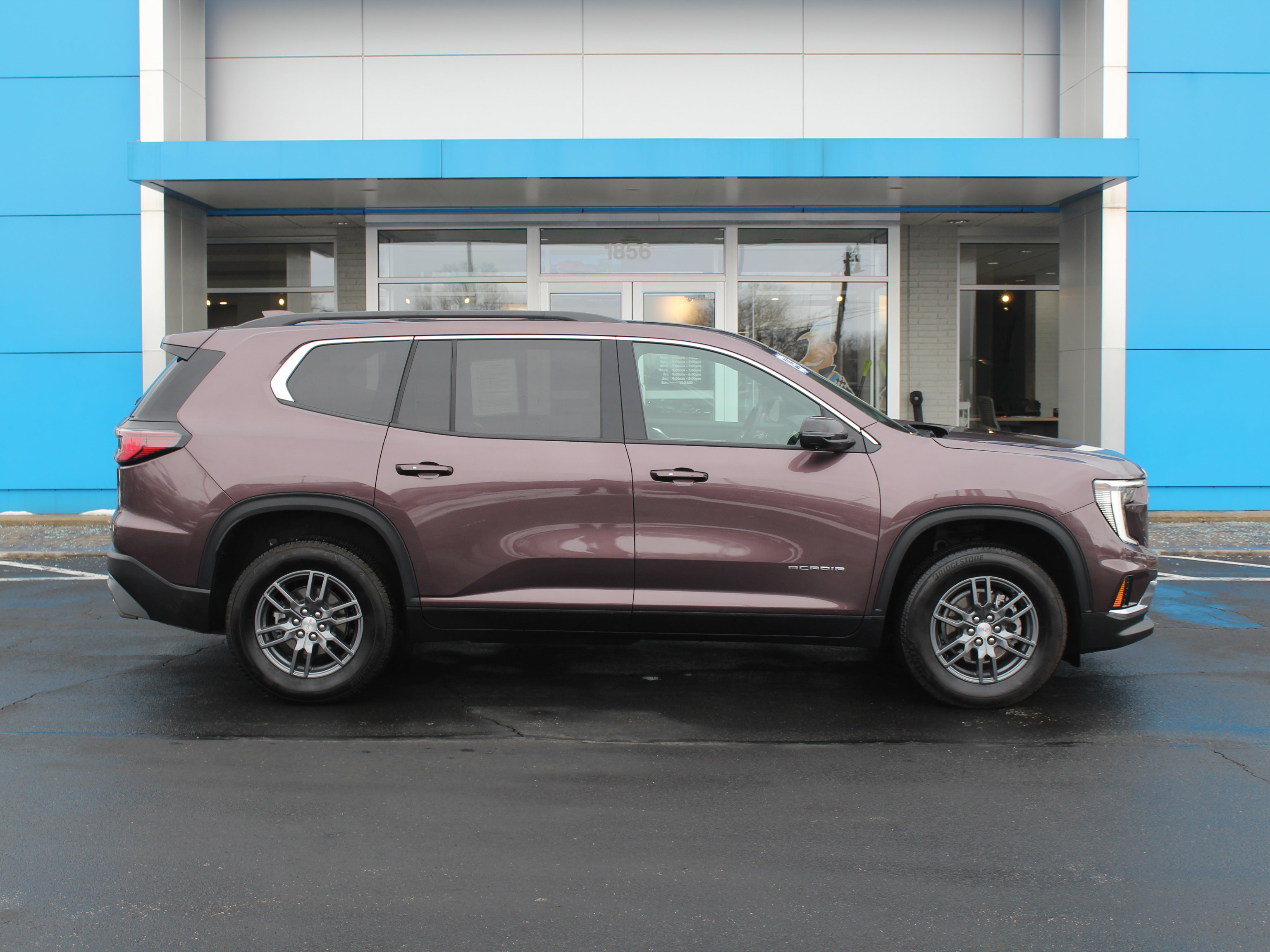 Certified 2025 GMC Acadia Elevation w/ LPO, Floor Liner Package image 3