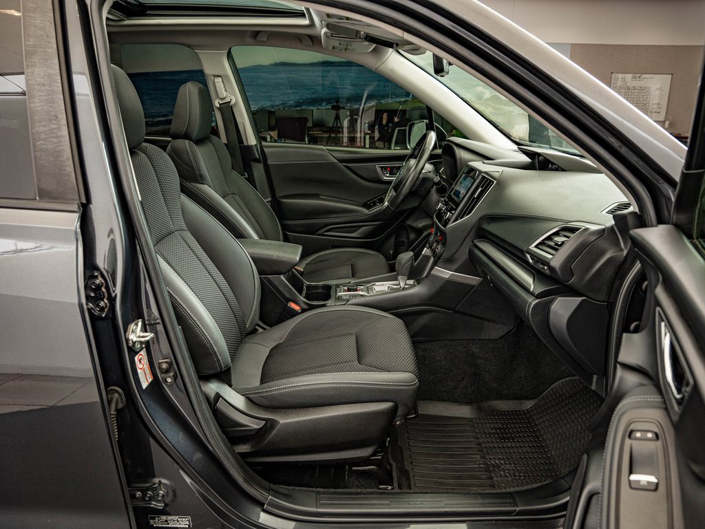 Used 2019 Subaru Forester Premium w/ All-Weather Package image 33
