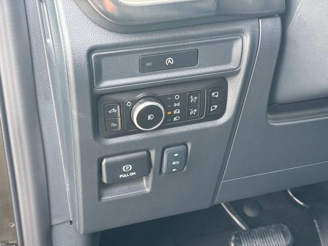 Used 2025 Ford F150 Raptor image 32