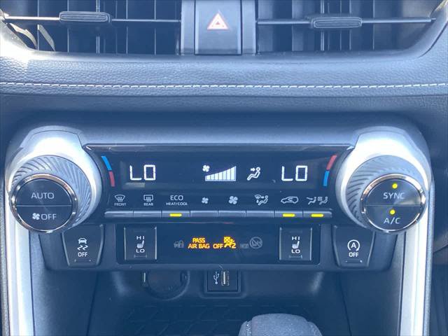 Certified 2024 Toyota RAV4 XLE w/ Weather Package AWD/4WD image 18
