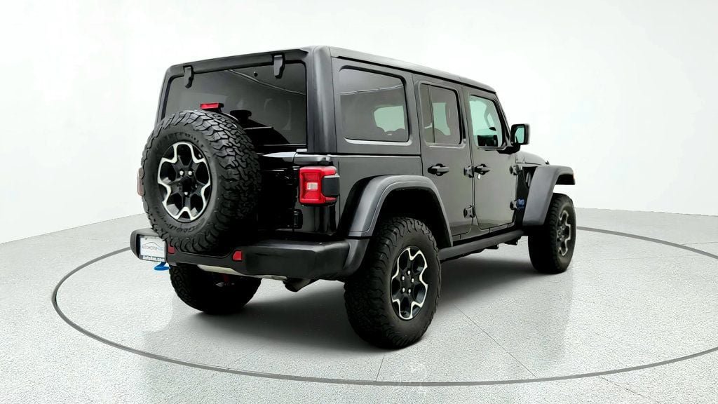 Used 2023 Jeep Wrangler Unlimited Rubicon 4xe w/ Steel Bumper Group AWD/4WD image 5