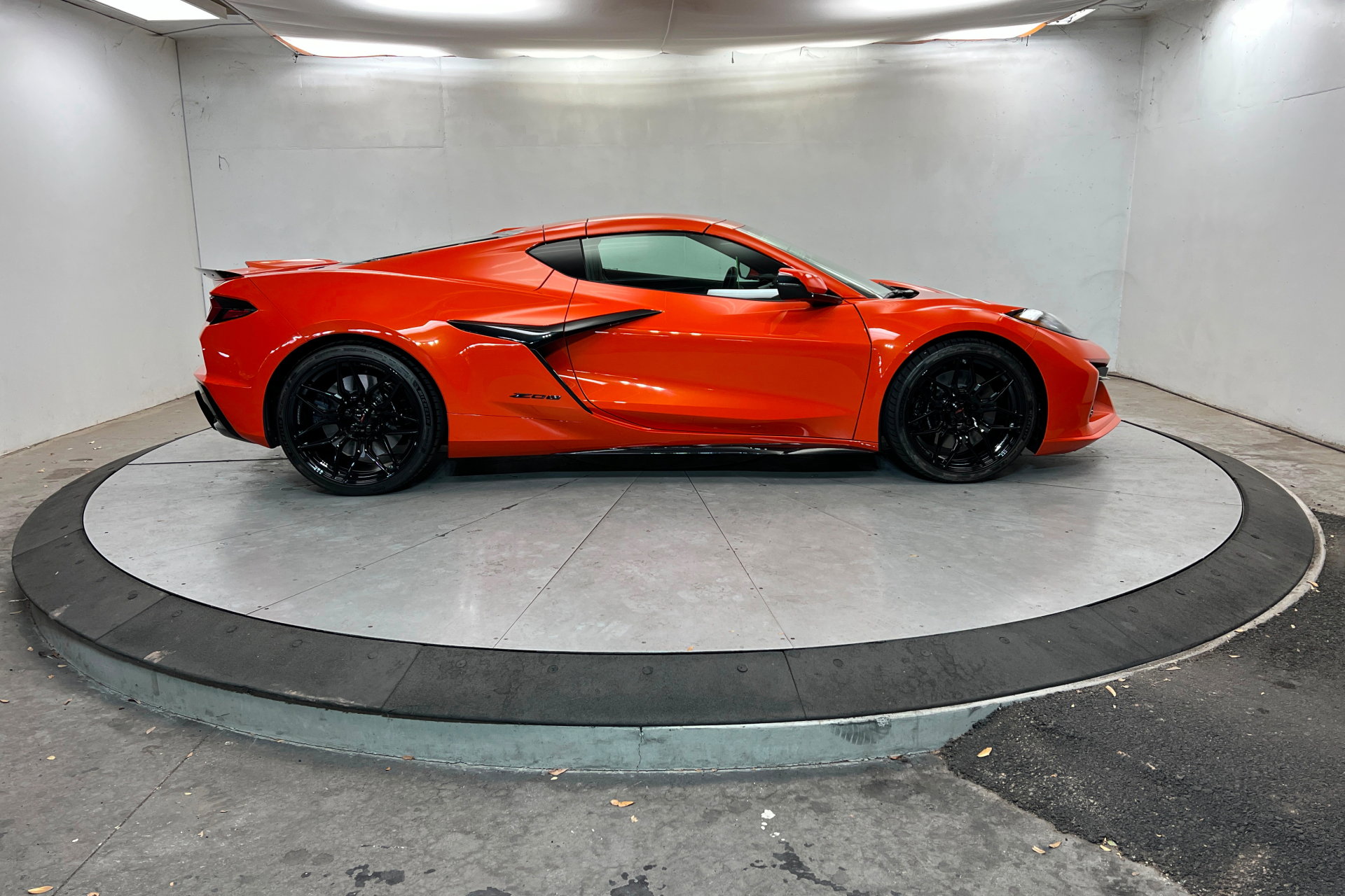 New 2025 Chevrolet Corvette Z06 w/ Stealth Interior Trim Package image 7