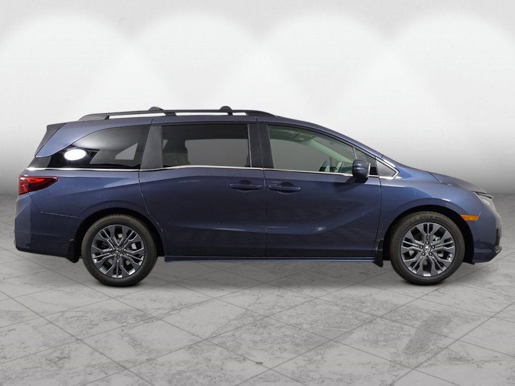 New 2026 Honda Odyssey Touring image 6