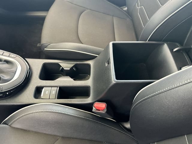 Used 2024 Kia Forte GT-Line FWD image 24