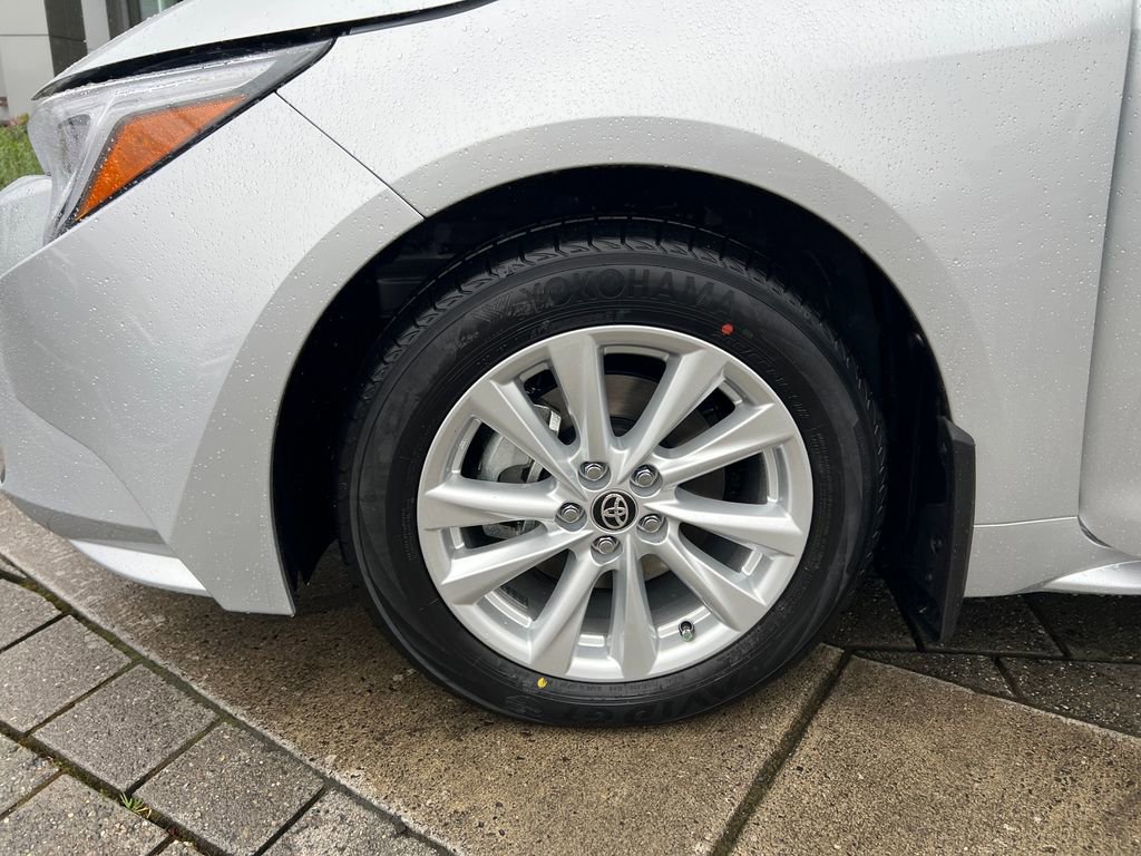 New 2026 Toyota Corolla LE AWD/4WD image 18