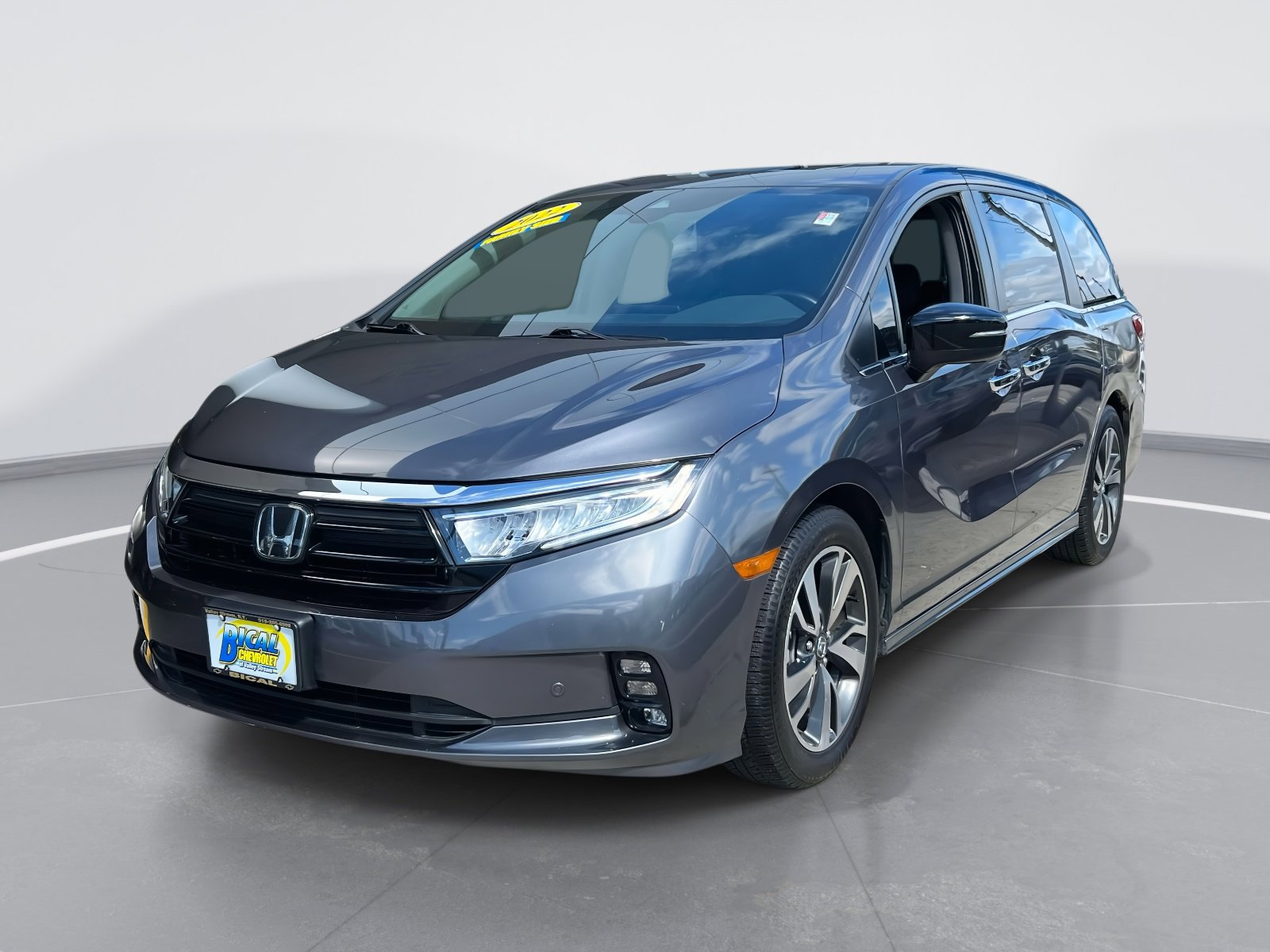 Used 2022 Honda Odyssey Touring image 3