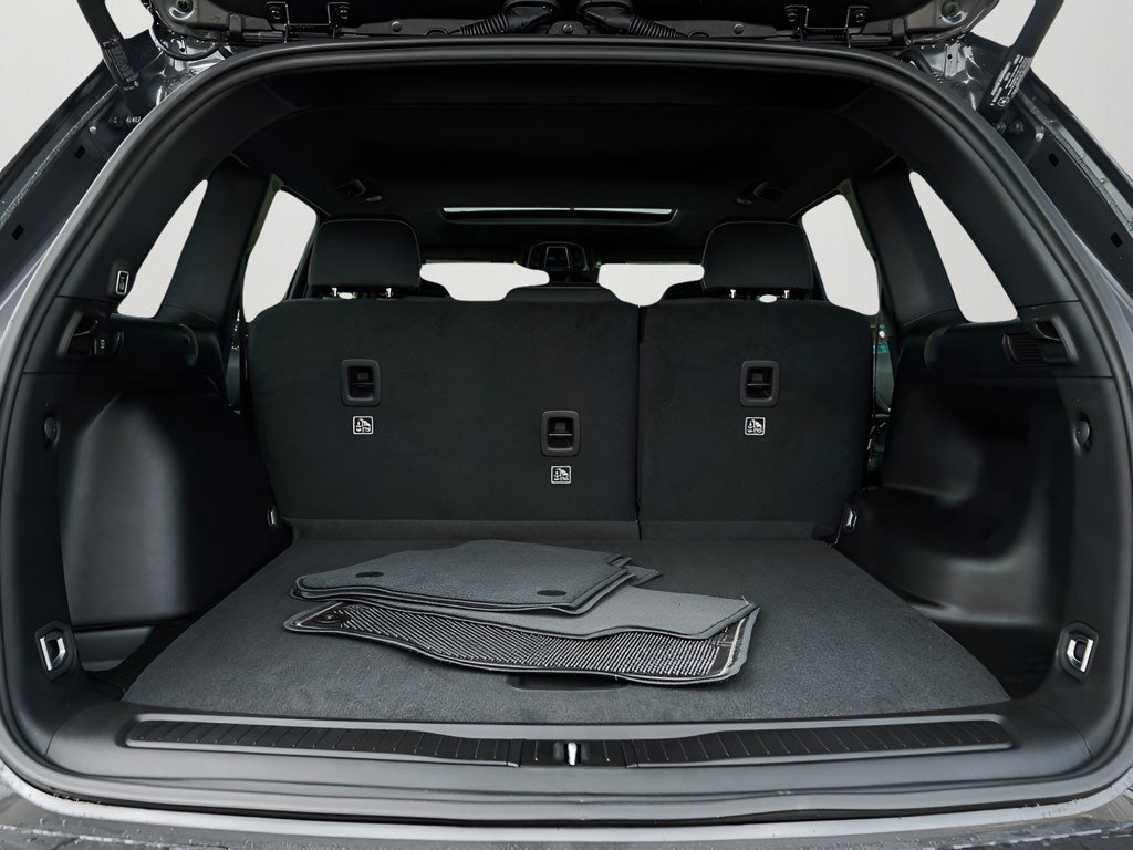 New 2025 Jeep Grand Cherokee Laredo X w/ Luxury Tech Group I image 7