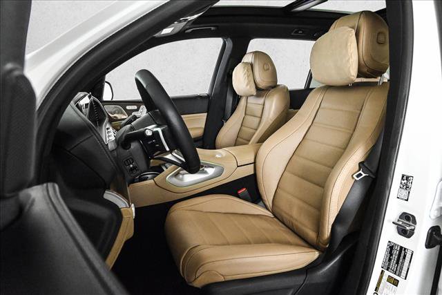 New 2026 Mercedes-Benz GLS 580 4MATIC image 18