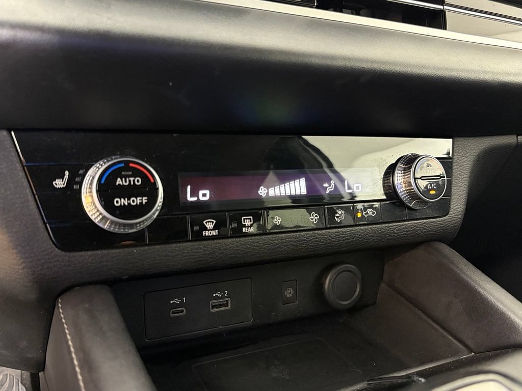 Used 2024 Mitsubishi Outlander SE FWD image 30