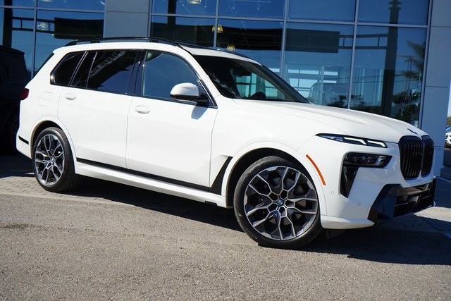Used 2024 BMW X7 xDrive40i w/ M Sport Package