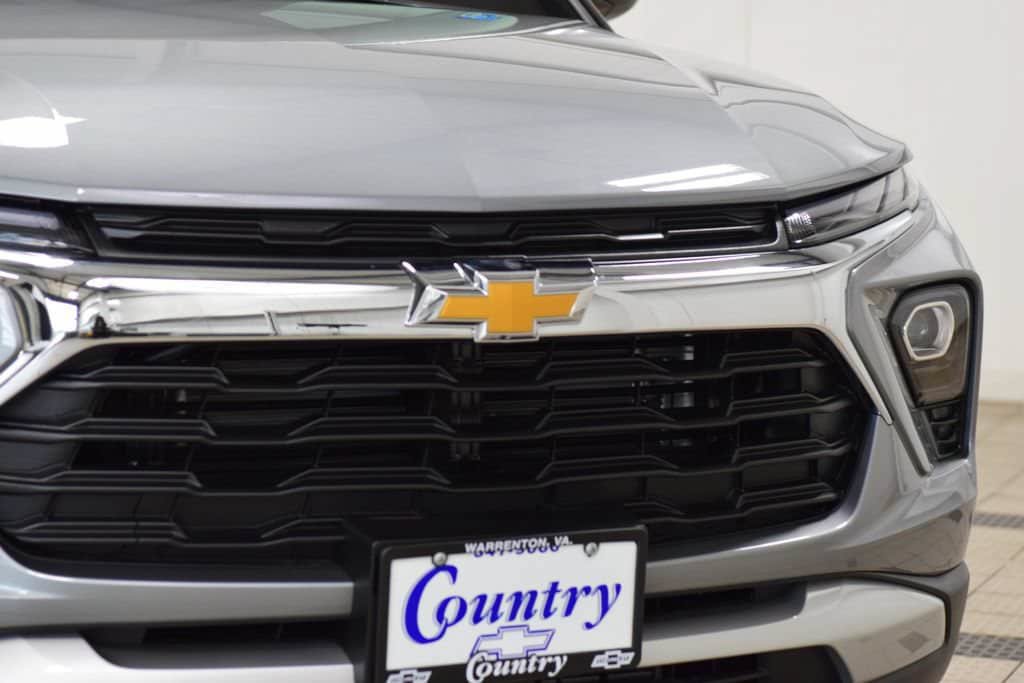 New 2026 Chevrolet TrailBlazer LT w/ Convenience Package FWD image 11